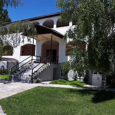 Maksat Guest House Çolpan Ata Dış mekan fotoğraf