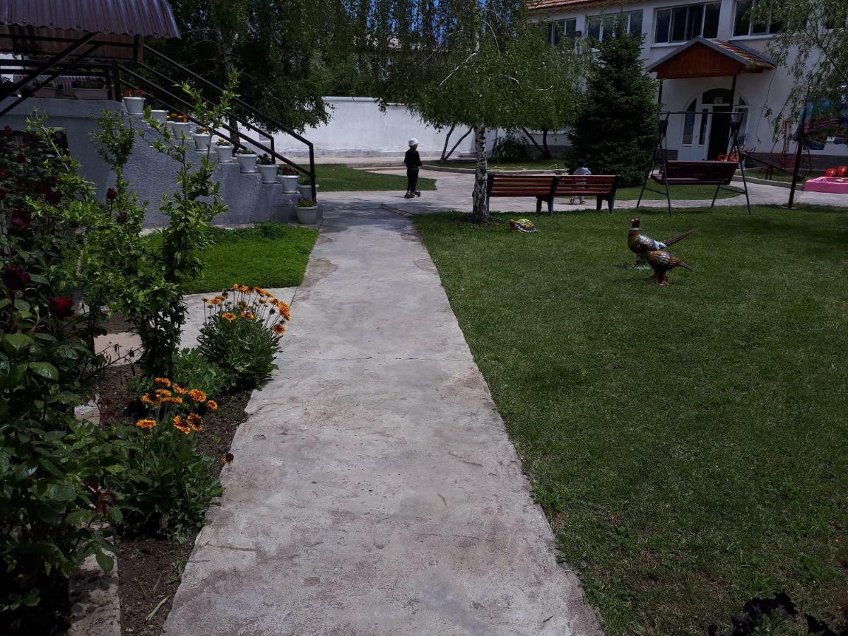 Maksat Guest House Çolpan Ata Dış mekan fotoğraf